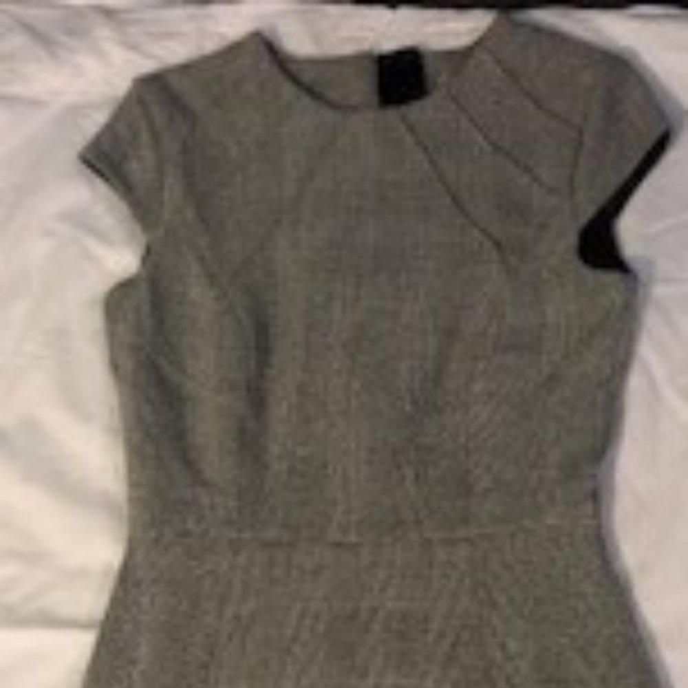 H&M Plaid dress size 4